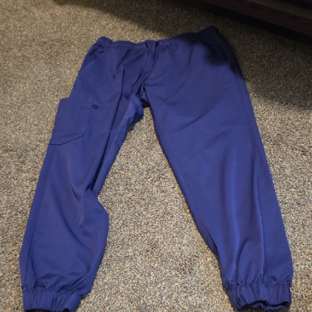 Womens Jogger Scrubs by MediChic
